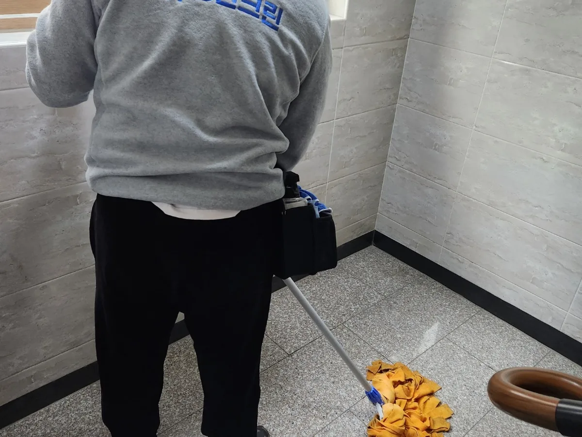 동구 동부동 건물 복도·대기 동선 야간 위생청소 사례 - 행진크린